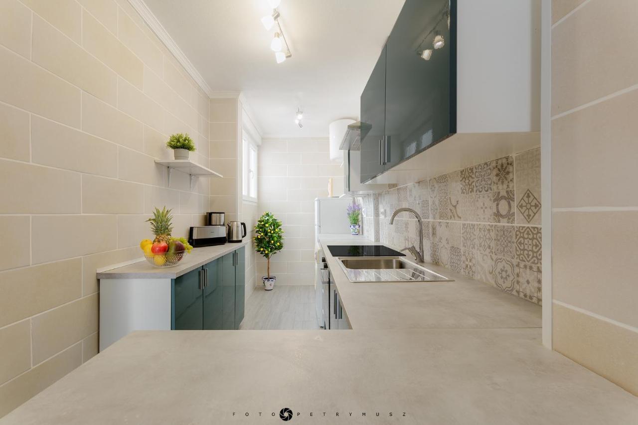 Apartment With Pool, Sea Views & Balcony Less Than 10Min Walk To La Mata Beach! Torrevieja Bagian luar foto